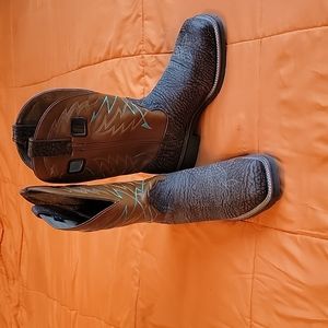 Men's boots